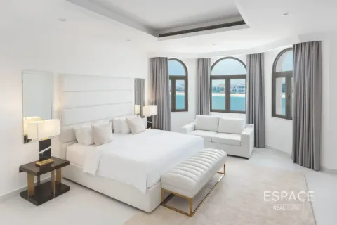 Villa in affitto a Palm Jumeirah, Dubai, EAU 5 camere da letto, 557 mq. № 738446 - foto 11