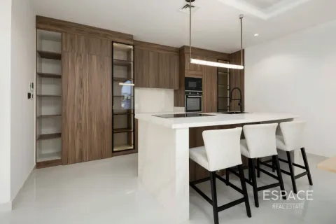 Villa in affitto a Palm Jumeirah, Dubai, EAU 5 camere da letto, 557 mq. № 738446 - foto 7
