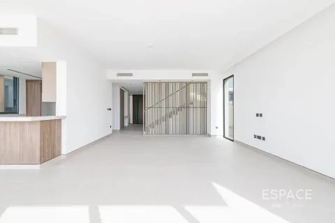Villa en alquiler en Tilal Al Ghaf, Dubai, EAU 4 dormitorios, 529 m2 № 738448 - foto 5