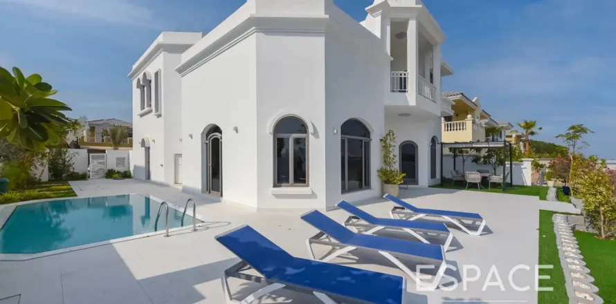 Vila v Palm Jumeirah, Dubai, SAE 5 ložnice, 465 m² Č.: 738444