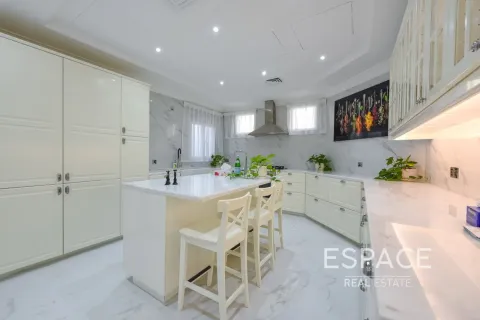 Vila v Palm Jumeirah, Dubai, SAE 5 ložnice, 465 m² Č.: 738444 - fotografie 10