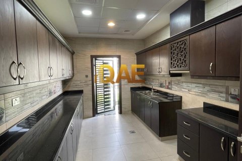Vila v Dubai, SAE 6 ložnice, 1558.7 m² Č.: 286792 - fotografie 12