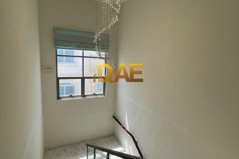 Vila v Dubai, SAE 6 ložnice, 1558.7 m² Č.: 286792 - fotografie 7