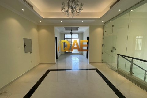 Vila v Dubai, SAE 6 ložnice, 1558.7 m² Č.: 286792 - fotografie 4