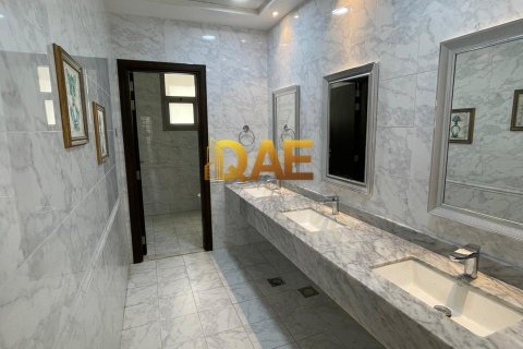 Vila v Dubai, SAE 6 ložnice, 1558.7 m² Č.: 286792 - fotografie 11