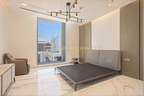 Vilë në Golf City, Dubai, Emiratet e Bashkuara Arabe 6 dhoma gjumi, 683 m2. № 664168 - Foto 15