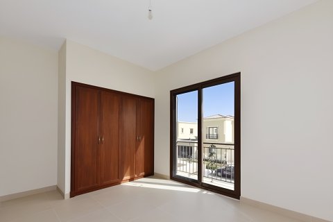 Huvila Arabian Ranches 2, Dubai, Arabiemiraatit 4 makuuhuonetta, 404.96 m2 № 750226 - kuva 6