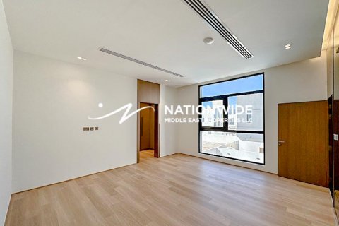 Villa sa Abu Dhabi, UAE 5 silid-tulugan, 962 sq.m. № 629897 - larawan 14