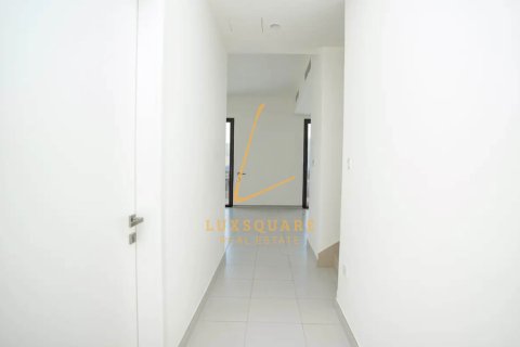 וילה להשכרה ב Dubai South (Dubai World Central), Dubai, איחוד האמירויות  4 חדרי שינה, 237 מ"ר, מספר 715260 - תמונה 8