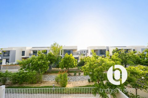 Villa en venta en Dubai Hills Estate, Dubai, EAU 4 dormitorios, 229 m2 № 766402 - foto 11