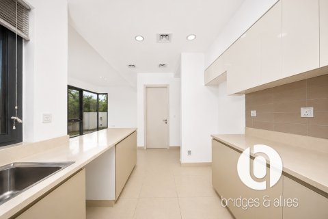 Villa en venta en Dubai Hills Estate, Dubai, EAU 4 dormitorios, 229 m2 № 766402 - foto 13