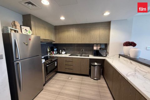Kuća u nizu u gradu Dubai, UAE 4 spavaće sobe, 180 m2 Br. 725830 - Slika 4