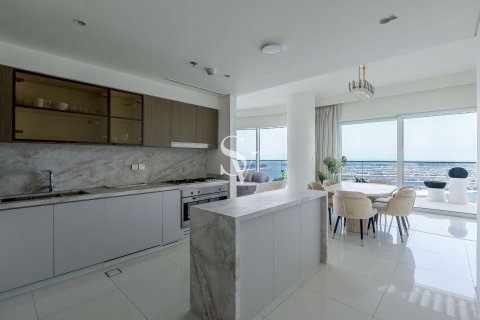 Apartamento en alquiler en Dubai Harbour, Dubai, EAU 3 dormitorios, 211 m2 № 713193 - foto 13