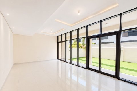 Radový dom v DAMAC Hills (Akoya by DAMAC), Dubai, SAE 3 spálne, 253 m2 č. 749773 - Fotografia 3