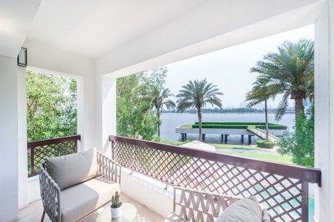 Villa à louer à Al Garhoud, Dubai, EAU 4 chambres, 334.45 m2 № 749769 - photo 29