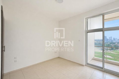 Lägenhet till försäljning i Dubai Sports City, Dubai, UAE 3 sovrum, 240.62 kvm Nr. 761501 - fotografi 8