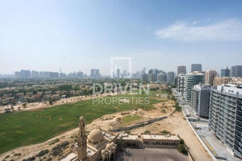 Lägenhet till försäljning i Dubai Sports City, Dubai, UAE 3 sovrum, 240.62 kvm Nr. 761501 - fotografi 21