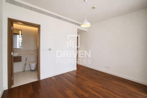 Huoneisto City Walk, Dubai, Arabiemiraatit 3 makuuhuonetta, 225.85 m2 № 761500 - kuva 5