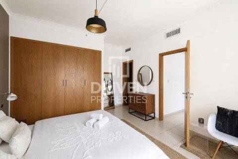 Apartment in Downtown Dubai (Downtown Burj Dubai), Dubai, UAE 1 bedroom, 88.07 sq.m. № 761496 - photo 8