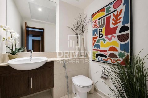 Apartmen di Downtown Dubai (Downtown Burj Dubai), Dubai, UAE 1 bilik tidur, 91.6 meter persegi № 761497 - foto 10