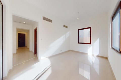 Villa en venta en Dubai, EAU 5 dormitorios, 453 m2 № 734216 - foto 16