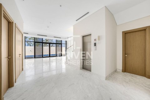 Mohammed Bin Rashid City、Dubai、UAEにあるヴィラ 4ベッドルーム、569.96 m2 No759176