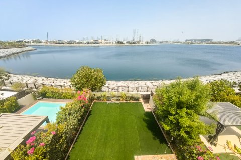 Kamienica w Jumeirah, Dubai, ZEA 4 sypialnie, 444 mkw. nr 764264