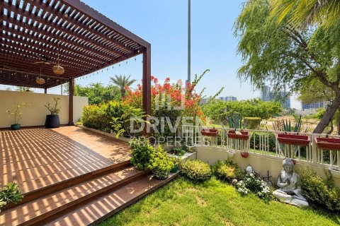ویلا در Dubai Hills Estate، Dubai ، امارات متحده عربی 4 خوابه ، 323.12 متر مربع.  شماره 768194
