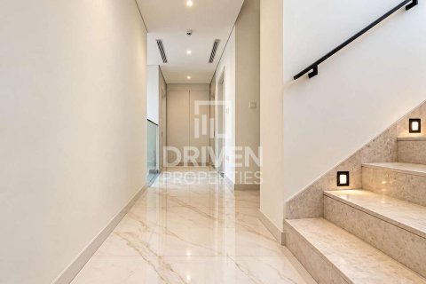Villa te huur in Dubai Hills Estate, Dubai, VAE 4 slaapkamers, 323.12 vr.m., nr 768194 - foto 11