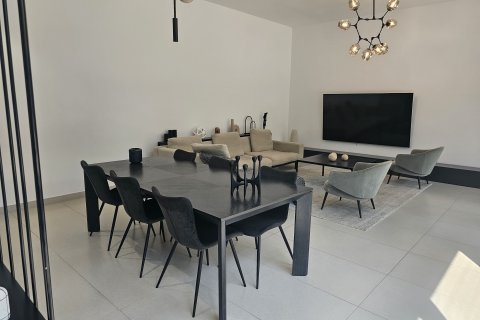 Adosado en venta en Tilal City, Sharjah, EAU 4 dormitorios, 247.21 m2 № 749098 - foto 12