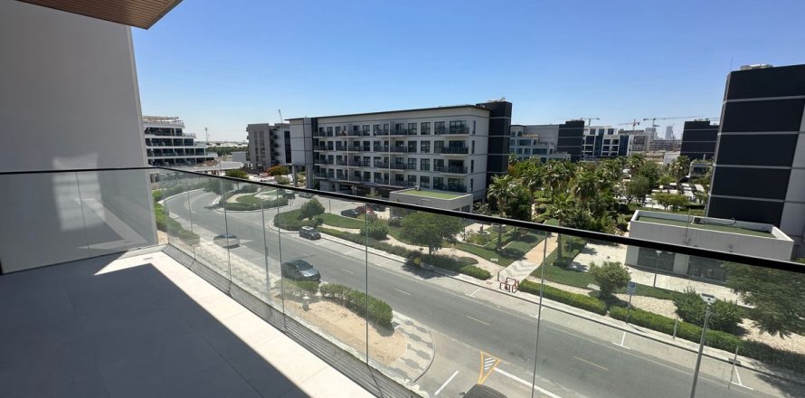 Dzīvoklis Dubai Studio Cityjā, AAE 3 istabas, 127.7 m2 Nr. 717909