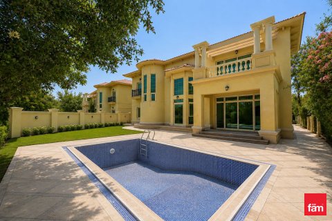 Villa a Jumeirah Islands, Dubai, EAU 4 camere da letto, 989.1 mq. № 717912