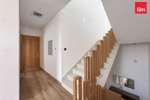 Müüa villa asukohaga Dubai, AÜE: 5 magamistoaga, 465.1 m² Nr 661637 - pilt 20