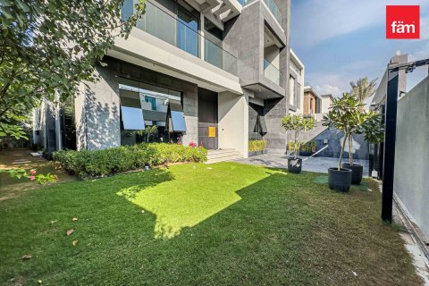 Müüa villa asukohaga Dubai, AÜE: 5 magamistoaga, 465.1 m² Nr 661637 - pilt 23