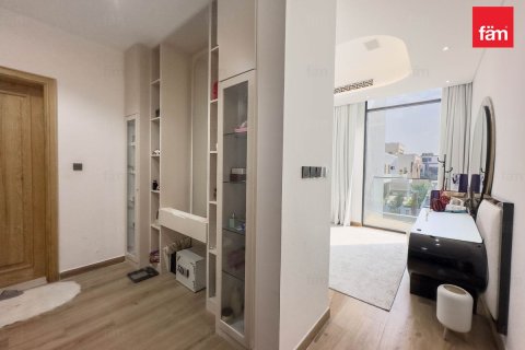 Müüa villa asukohaga Dubai, AÜE: 5 magamistoaga, 465.1 m² Nr 661637 - pilt 9