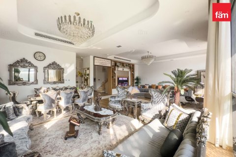 Müüa villa asukohaga Dubai, AÜE: 5 magamistoaga, 465.1 m² Nr 661637 - pilt 2