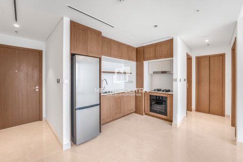 Apartment in Dubai Harbour, Dubai, UAE 1 bedroom, 68 sq.m. № 663151 - photo 18