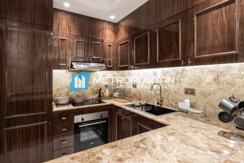 Apartment til salg i Yas Island, Abu Dhabi, UAE 2 soveværelser, 90.3 kvm № 651832 - foto 7