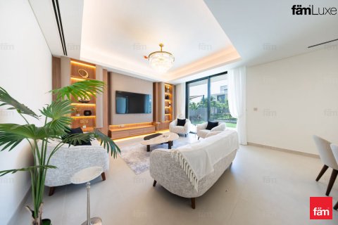 Вилла Дубай, БАӘ-да 4 жатын бөлмелер, 456.9 м² № 712850 - фото 16