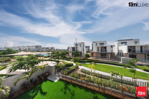 Вилла Дубай, БАӘ-да 4 жатын бөлмелер, 456.9 м² № 712850 - фото 4