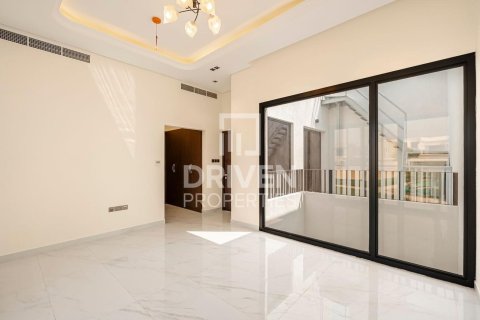 Kuća u nizu u Al Furjan, Dubai, UAE 4 spavaćih soba, 225.75 m2 Br. 756954 - fotografija 11