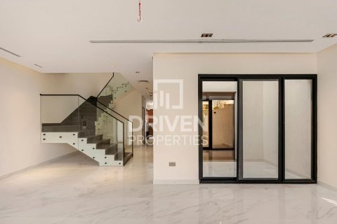 Al Furjan, Dubai, BAE’de kiralık sıra ev 4 yatak odası, 222.22 m&sup2; No 756953 - fotoğraf 2