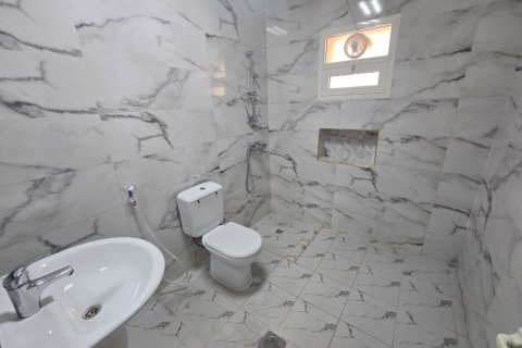 Villa in Ras Al Khaimah, UAE 4 bedrooms, 782 sq.m. № 734548 - photo 12