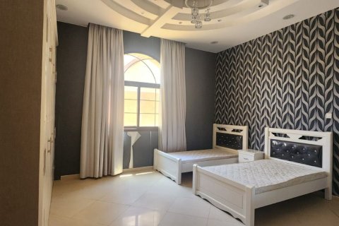 Villa sa Ras Al Khaimah, UAE 6 silid-tulugan, 794 sq.m. № 734546 - larawan 15