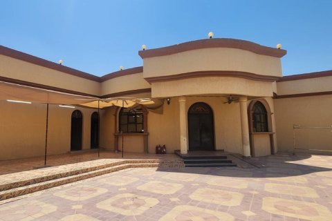 Villa sa Ras Al Khaimah, UAE 6 silid-tulugan, 794 sq.m. № 734546 - larawan 2