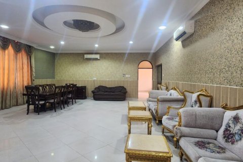 Villa sa Ras Al Khaimah, UAE 6 silid-tulugan, 794 sq.m. № 734546 - larawan 4