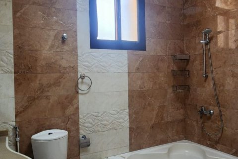 Villa sa Ras Al Khaimah, UAE 6 silid-tulugan, 794 sq.m. № 734546 - larawan 16