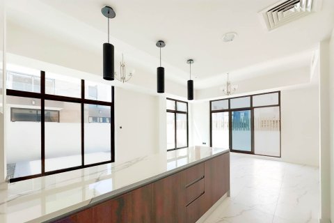 Villetta a schiera a Mohammed Bin Rashid City, Dubai, EAU 4 camere da letto, 288 mq. № 750564