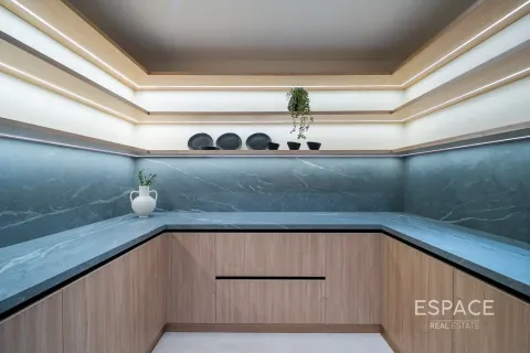 Villa para venda em Dubai Sports City, Dubai, EAU 5 quartos, 585 m2 № 737929 - foto 6