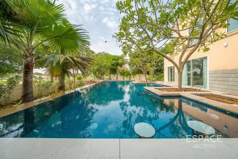 Villa para venda em Dubai Sports City, Dubai, EAU 5 quartos, 585 m2 № 737929 - foto 18